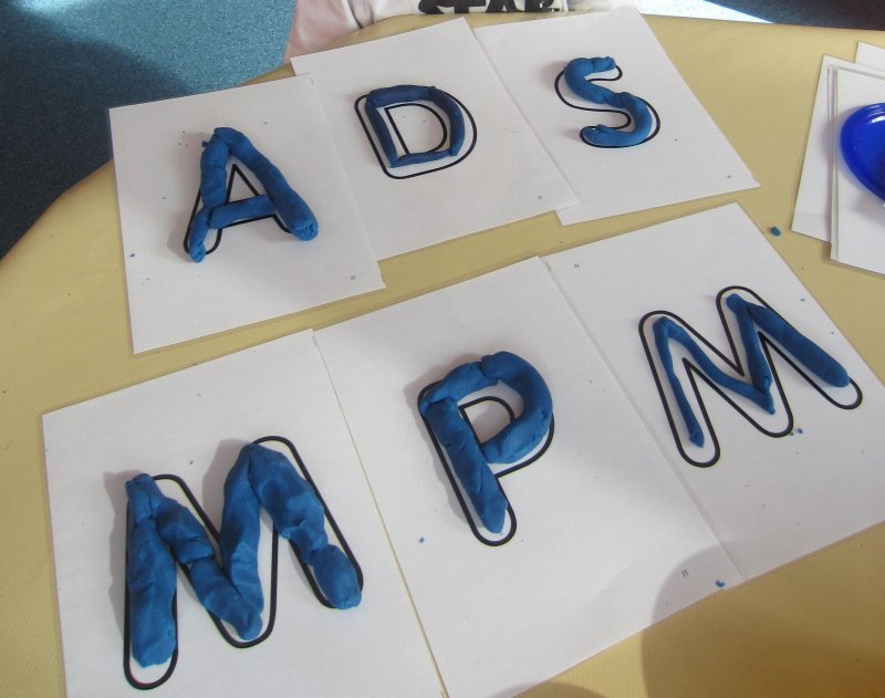 lettre p&acirc;te &agrave; modeler